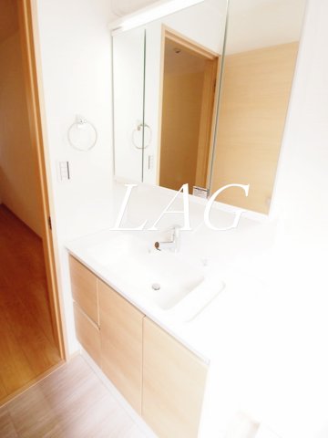 洗面設備　洗面台です。