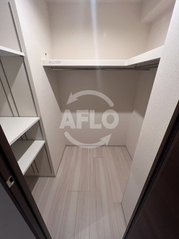 収納　ラ　ヴィータ平野　ウォークインクローゼット