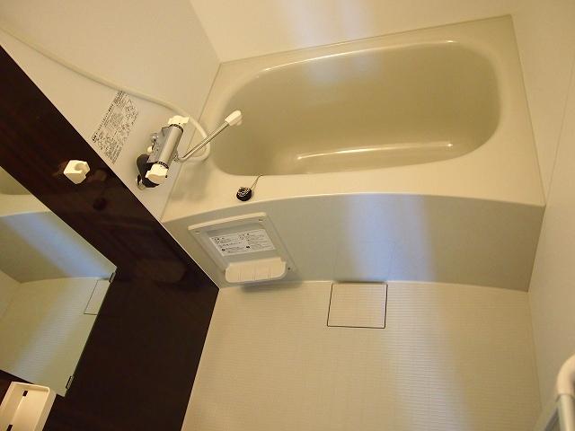 バス・シャワールーム　浴室