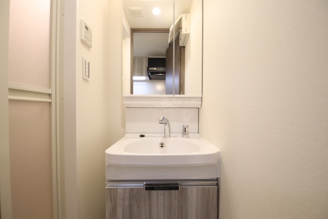 洗面設備　※別室の参考写真の為、現況優先です。