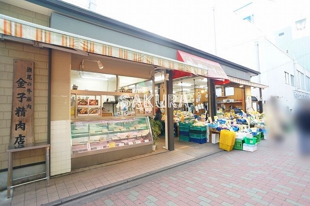 ショッピングセンター　鶴ヶ峰マーケット（ショッピングセンター）まで342m