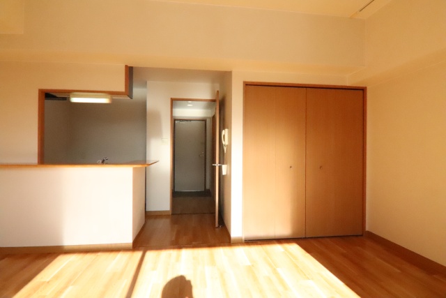 居室・リビング　※別室の参考写真の為、現況優先です。