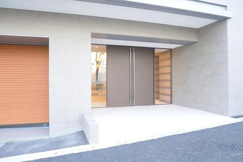 エントランス　エントランス