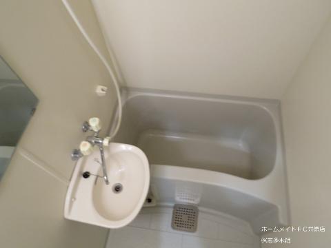 バス・シャワールーム　バス