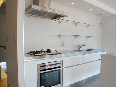 キッチン　※別部屋参考写真