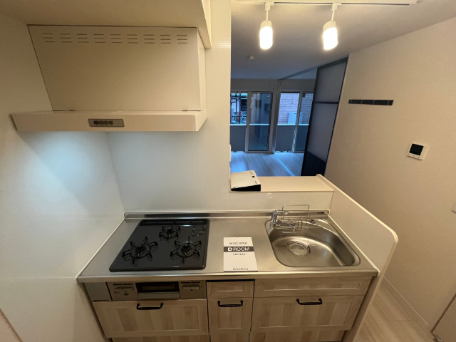 キッチン　写真は別の部屋になります