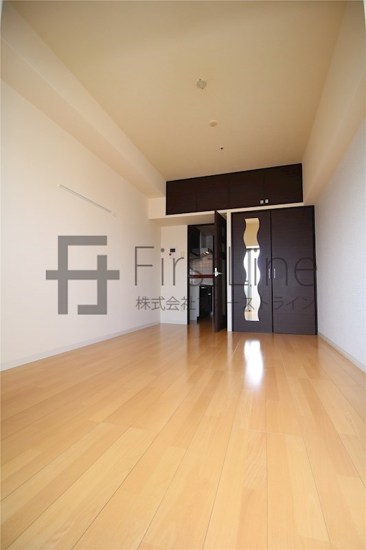 居室・リビング　別号室参考写真