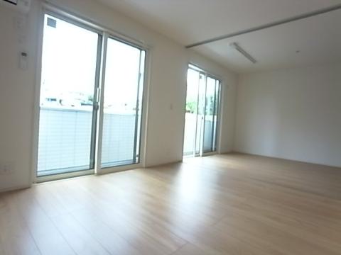 居室・リビング　リビング