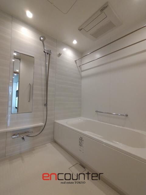 バス・シャワールーム　※同マンション別室参考写真