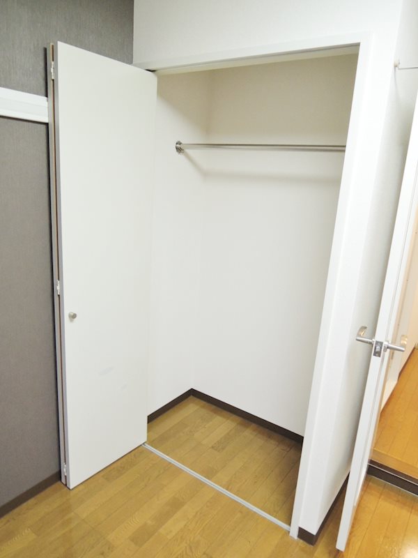 収納　クローゼット