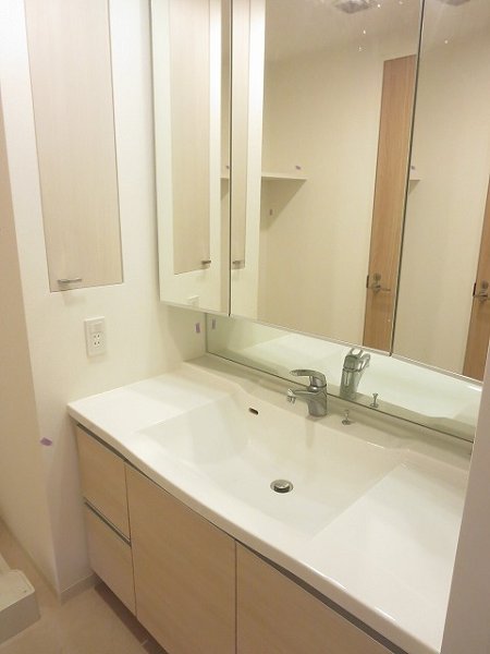 洗面設備　※参考写真