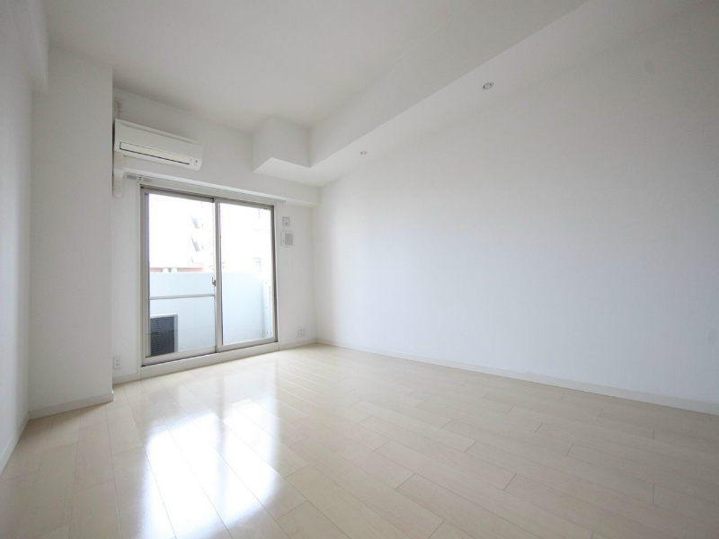 その他部屋・スペース　洋室8.8帖　エアコン完備　南面バルコニー