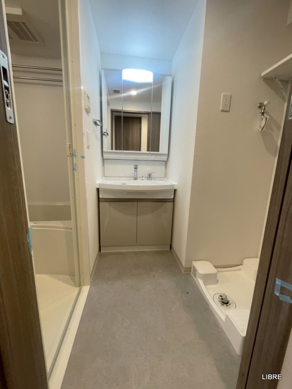 洗面設備　脱衣所広々！