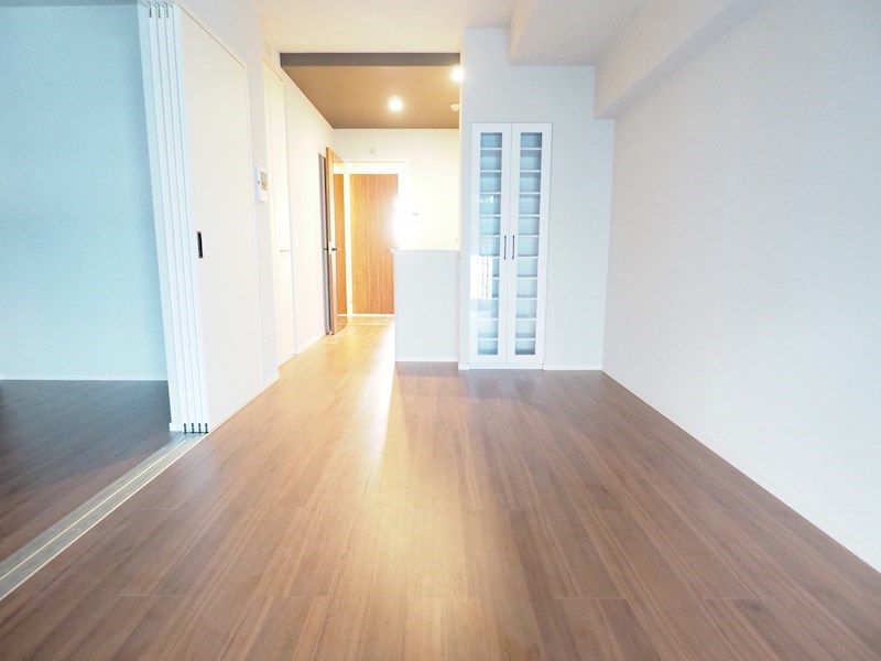 居室・リビング　リビングは広々10帖♪♪