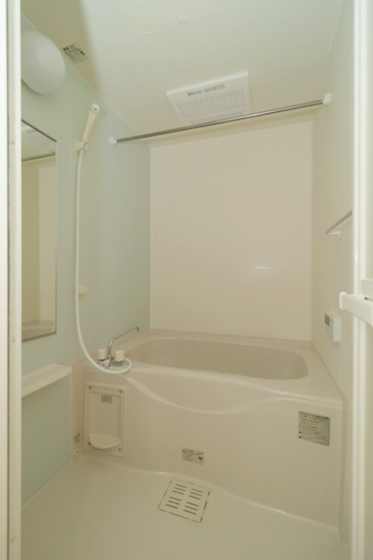 バス・シャワールーム　図面と現状に相違がある場合には現状を優先．．．