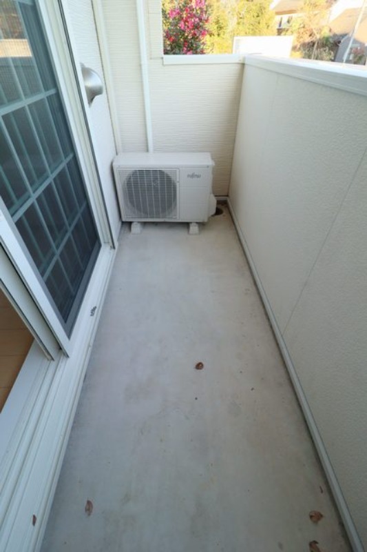 バルコニー　図面と現状に相違がある場合には現状を優先．．．