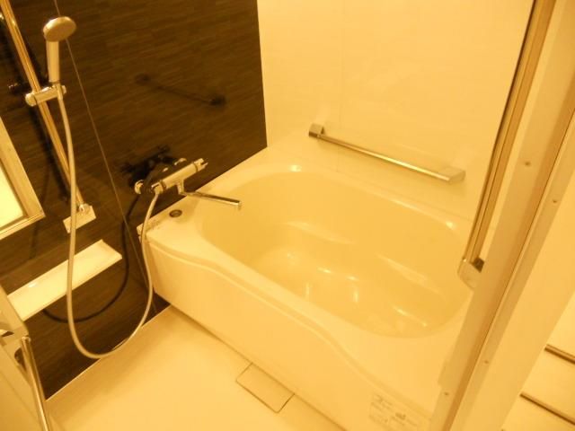 バス・シャワールーム　お風呂