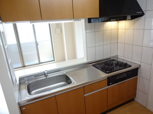 キッチン　キッチン（イメージ）