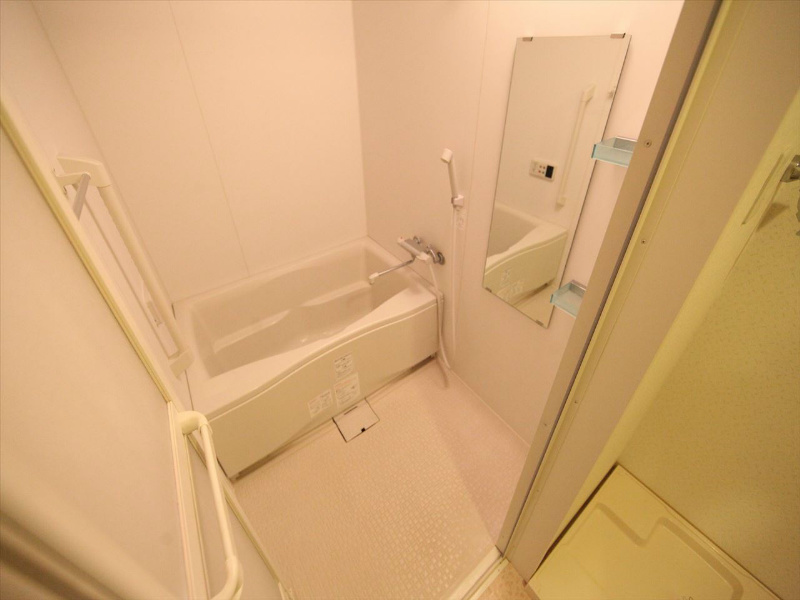 バス・シャワールーム　バスルーム　追焚き　浴室暖房乾燥機