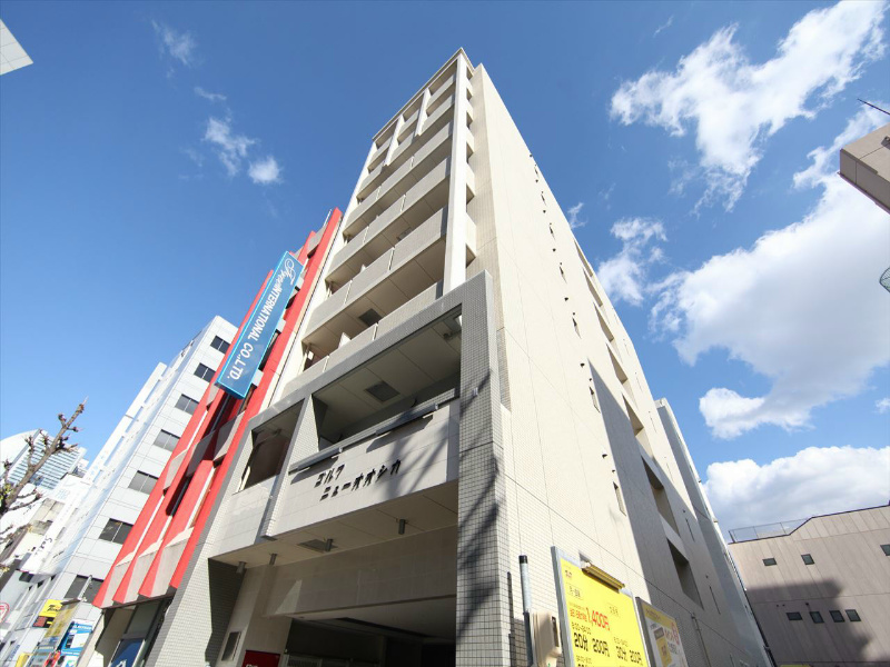 建物外観　外観　オートロック　屋根付き駐輪場有り