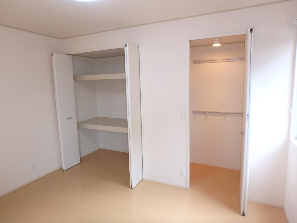収納　クローゼット