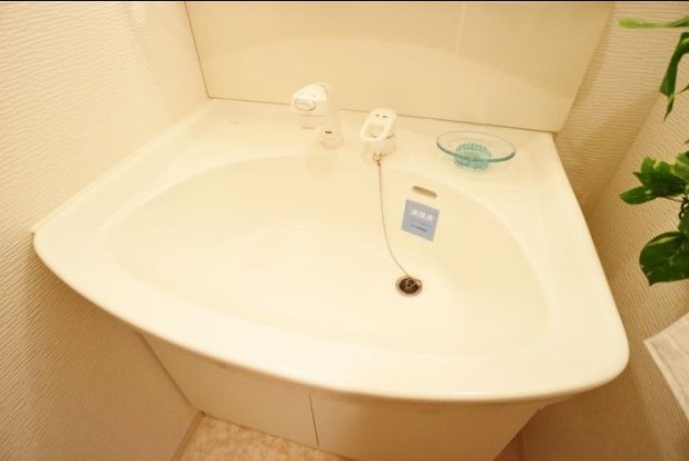 洗面設備　シンプルで使いやすい洗面台です！