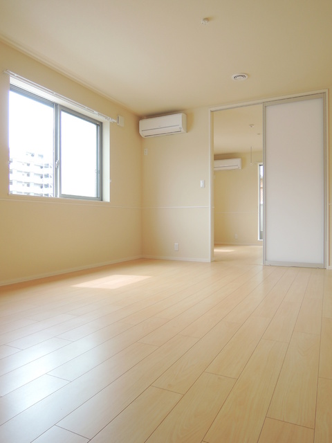 居室・リビング　★ホワイト基調の室内★