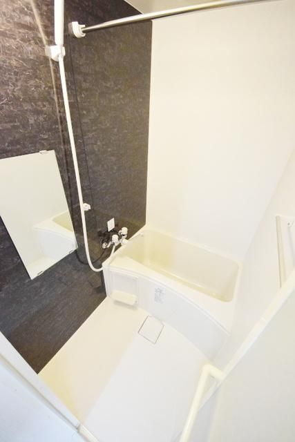 バス・シャワールーム　★★清潔感あるバスルーム★★