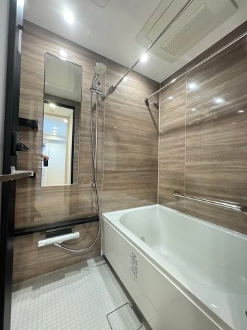 バス・シャワールーム　バス