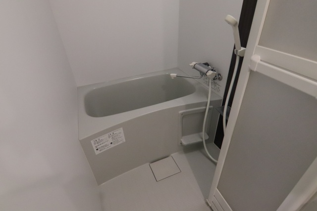 バス・シャワールーム　※別室の参考写真の為、現況優先です。