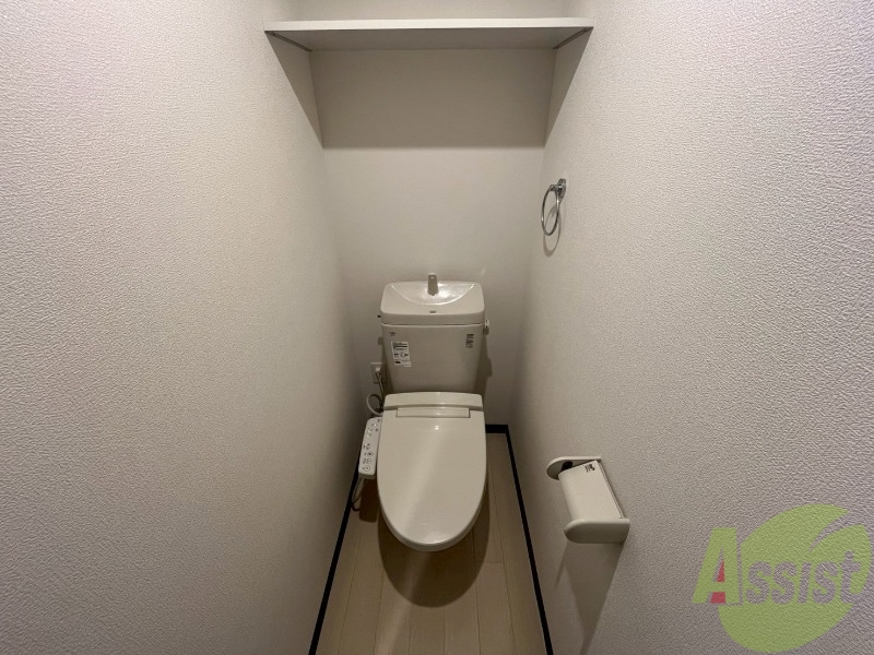 トイレ　シャワートイレになっているので快適です！