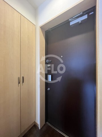 玄関　レオングラン新大阪レジデンス　玄関