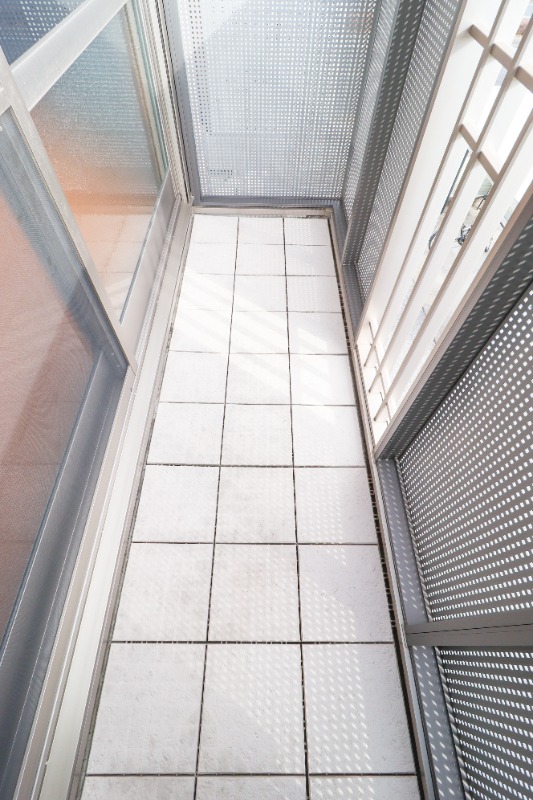 バルコニー　図面と現状に相違がある場合には現状を優先