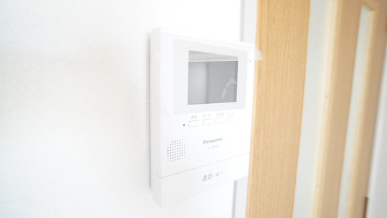 セキュリティ　カメラ付きインターホン