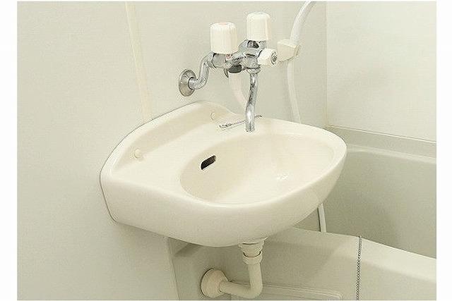 洗面設備　備品や設備仕様は号室等により異なります現地をご確認下さい。