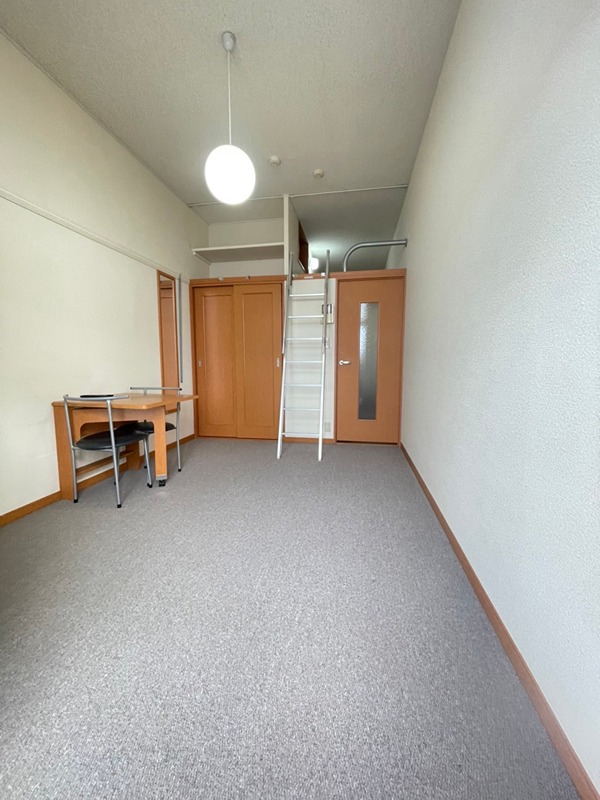 居室・リビング　リビング