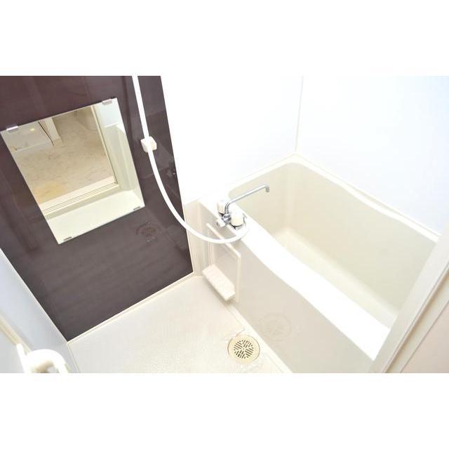 バス・シャワールーム　きれいなお風呂です