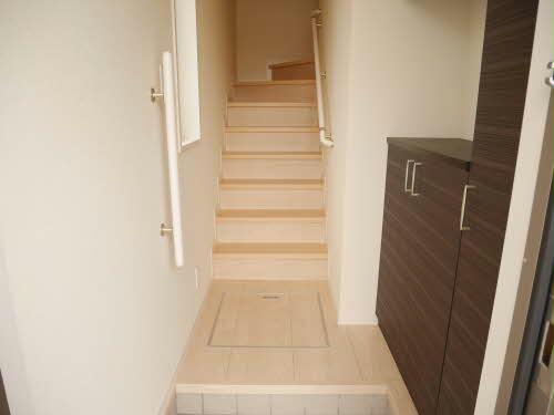 玄関　Ｍｉｌｌｅ－ｆｌｅｕｒ