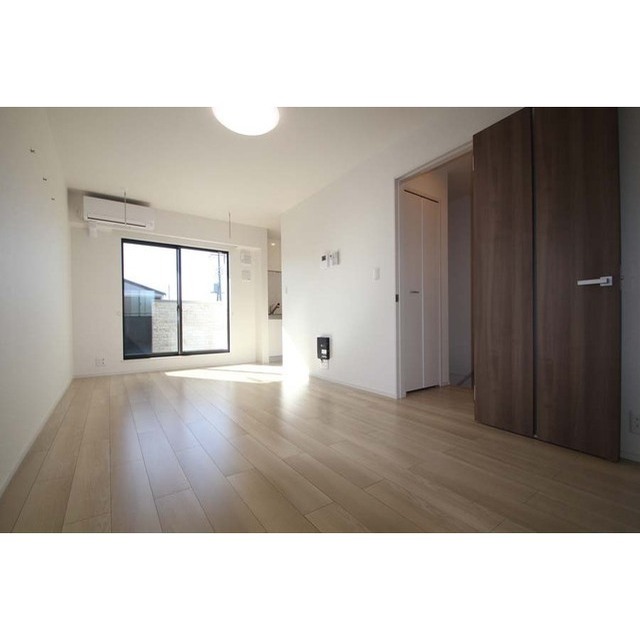 居室・リビング　※画像は全て２０３の内観写真