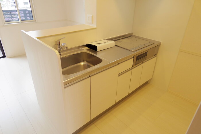 キッチン　カウンターキッチン(IH          付き)