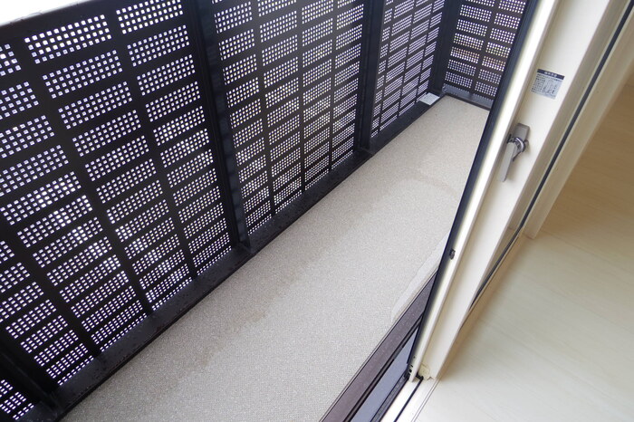 バルコニー　バルコニー