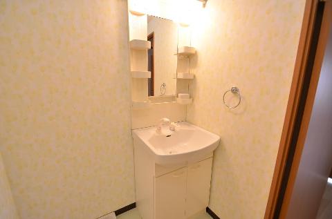 洗面設備　洗髪洗面化粧台