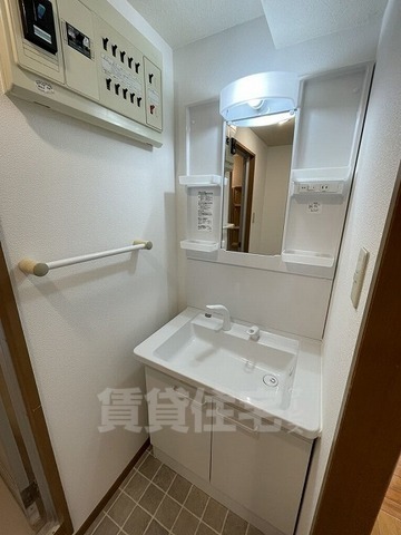 洗面設備　同物件別部屋