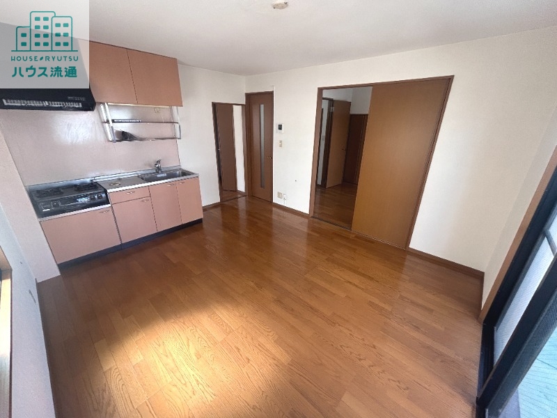 居室・リビング　写真は別号室