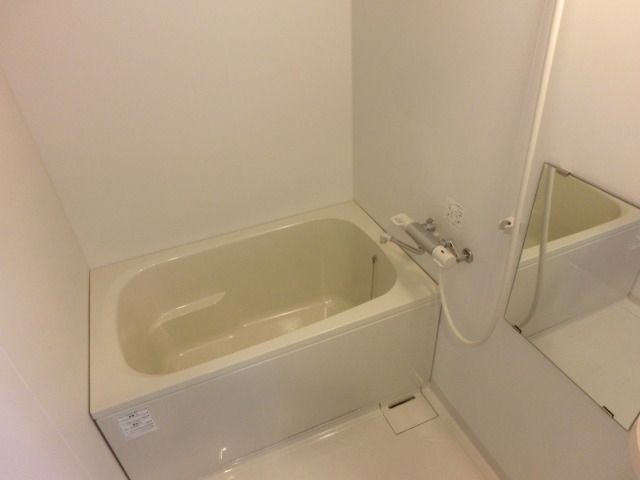 バス・シャワールーム　浴室乾燥機付バスルーム