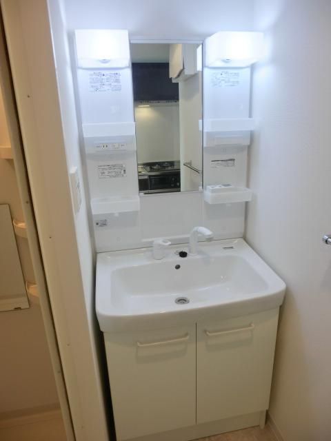 洗面設備　シャンプードレッサー付