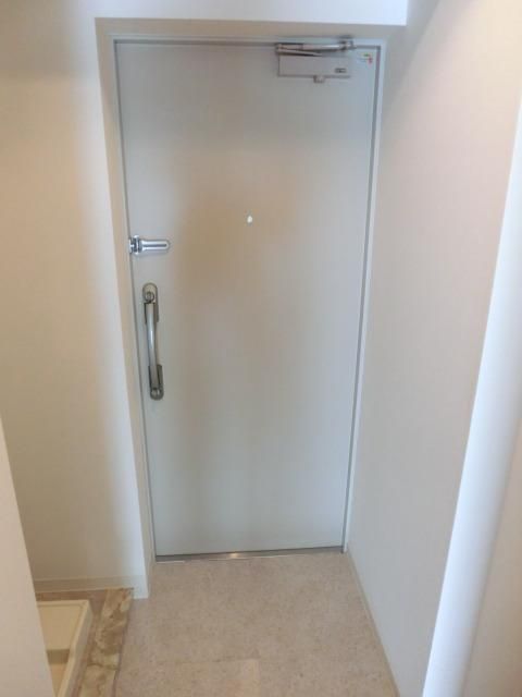 玄関　シューズボックス付