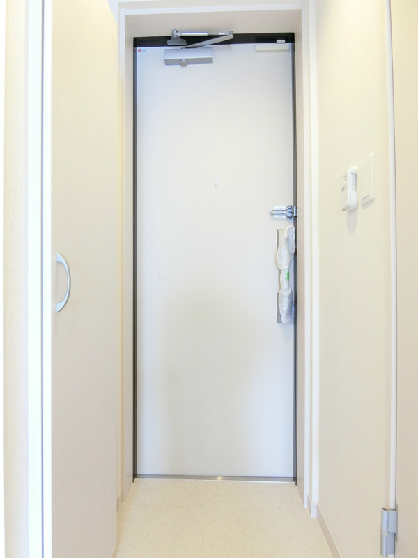 玄関　落ち着いた玄関です