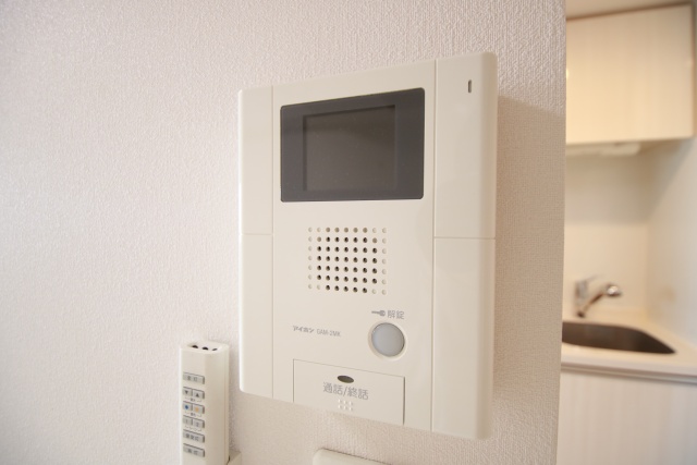 玄関　※別室の参考写真の為、現況優先です。