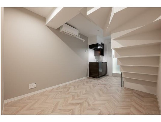 居室・リビング　別部屋参照